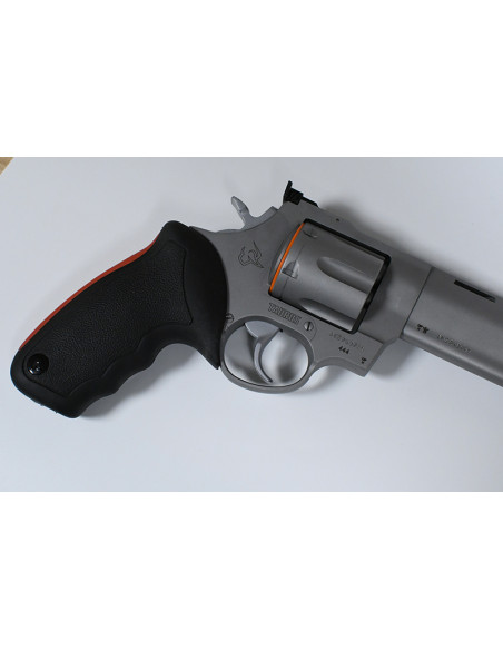 REVOLVER RAGING BULL 444  6.5''  cal. 44MAG ( OCCASION )
