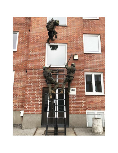 TACTICAL LADDER 41
